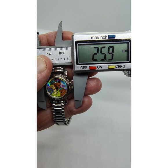Scooby Doo and Shaggy Armitron Yr 2000 Hanna Barbera 2100/144 Ladies Watch - Picture 8 of 9